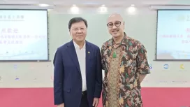 拿督斯里吳罡豪晤中國僑聯副主席梁謀