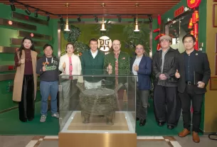 中國文聯副主席葉小鋼參訪空氣製水項目