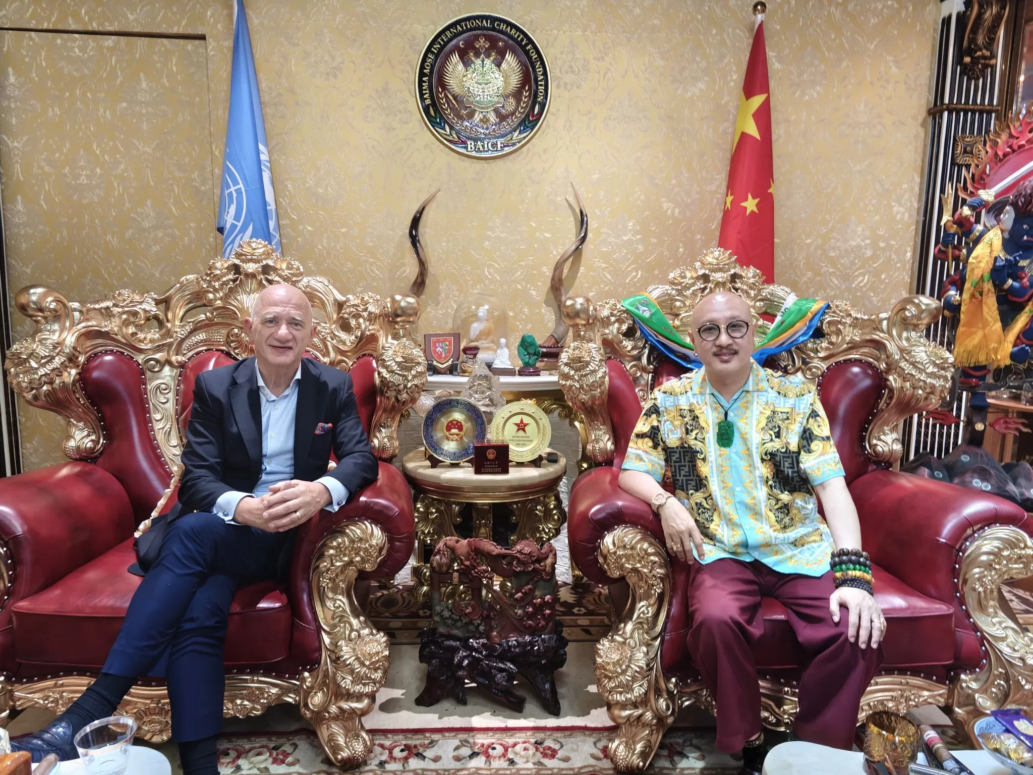 拿督斯里吳罡豪晤中國荷比卢商會副主席米羅氏尼科夫